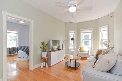 28 Holyoke Rd unit 2, Somerville, MA 02144 - photo 3