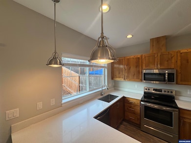 1055 Big Fir Place S, Salem, OR 97306 - photo 5