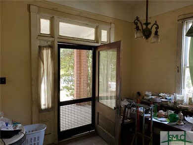 Gorgeous transom entrance with wide screen and mai