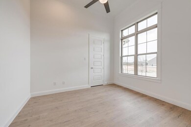 141 Highgate Ct, Boyd, TX 76023 - photo 6