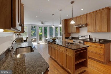 3712 Windom Place NW, Washington, DC 20016 - photo 6