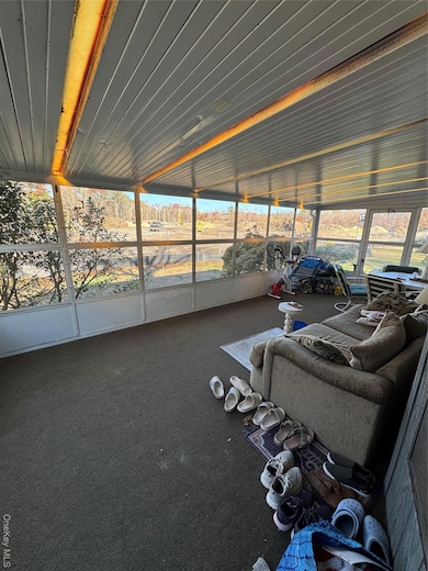 92 Willow Dr, East Quogue, NY 11942 - photo 5