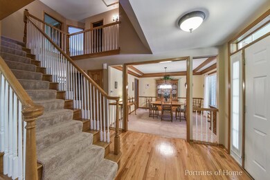 2416 Litchfield Ct, Naperville, IL 60565 - photo 3