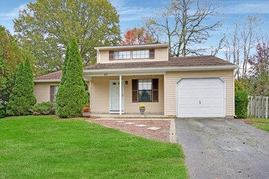 42 Peachstone Rd, Howell, NJ 07731 - photo 2