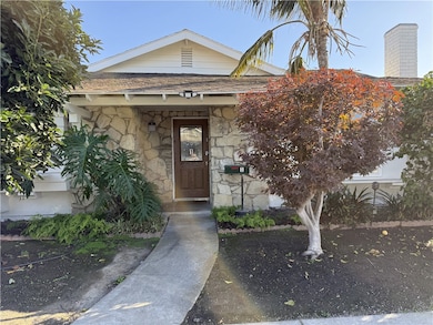 7672 Amazon Dr unit 1, Huntington Beach, CA 92647 - photo 2