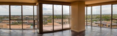 SouthWest Corner - Views up to 70 miles!