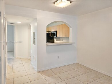 2651 SE 12th Rd unit 105, Homestead, FL 33035 - photo 6