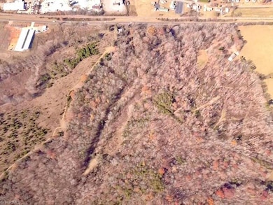 2402 Old U S Highway 52, Lexington, NC 27295 - photo 4