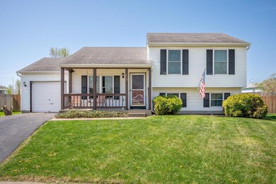 777 Orangeburg Ct, Columbus, OH 43228 - photo 2