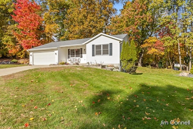 347 Duke of York Ct NW, Comstock Park, MI 49321 - photo 3