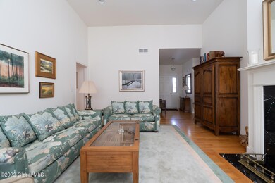 27 Conway Cir, Albany, NY 12211 - photo 7