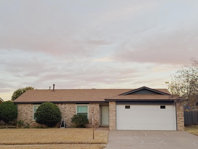 5731 93rd St, Lubbock, TX 79424 - photo 3