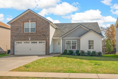 1062 Whitney Dr, Clarksville, TN 37042 - photo 2