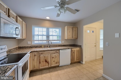 1105 Cambridge Ct, Palmyra, PA 17078 - photo 6