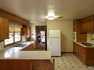 10200 Gore Greendale Rd, Logan, OH 43138 - photo 4