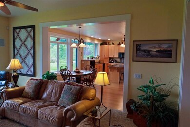 643 Seclusion Loop, Grants Pass, OR 97526 - photo 5