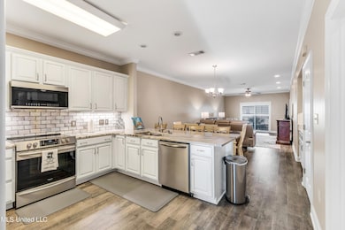 1453EBeach#220-4