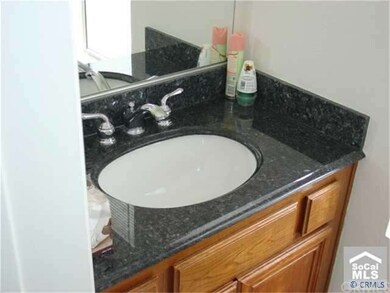 Main Floor 1/2 Bath
