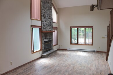 148 Song Mountain Dr, Tafton, PA 18464 - photo 7