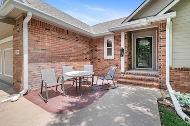 240 Bent Tree Ct, Andover, KS 67002 - photo 4