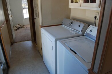 6 Cheryl Ln, Carver, MA 02330 - photo 4