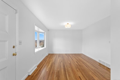 23 Berkshire Rd, Ansonia, CT 06401 - photo 4