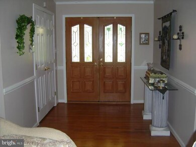 8070 Settle Ct, Waldorf, MD 20603 - photo 7