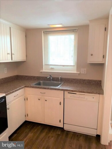 300 Winding Way unit B22, Downingtown, PA 19335 - photo 4
