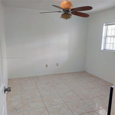 877 NE 195th St unit 318, Miami, FL 33179 - photo 6