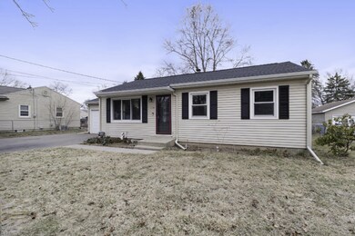 10411 Dewberry St, Portage, MI 49024 - photo 3