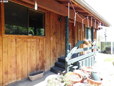 231 NE Darrell Ave, Winston, OR 97496 - photo 3