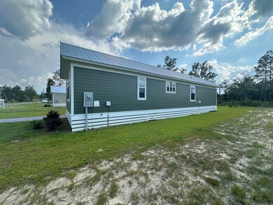 534 N Raphael Rd, Defuniak Springs, FL 32433 - photo 5