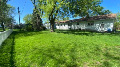 417 Magnolia Dr, Crown Point, IN 46307 - photo 7