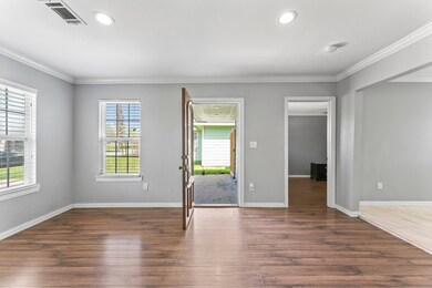 3607 Pecan St, Houston, TX 77087 - photo 2