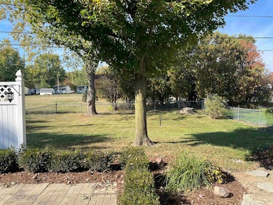 148 N Charles St, Portland, IN 47371 - photo 4