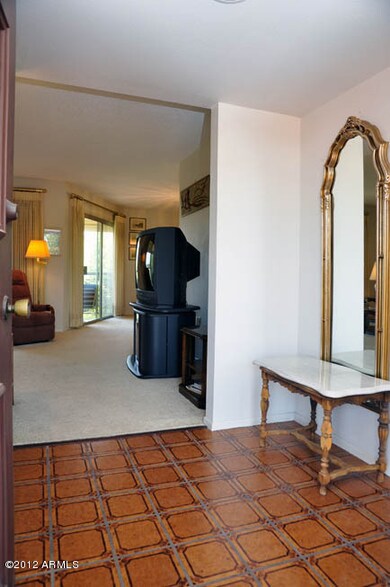 FOYER