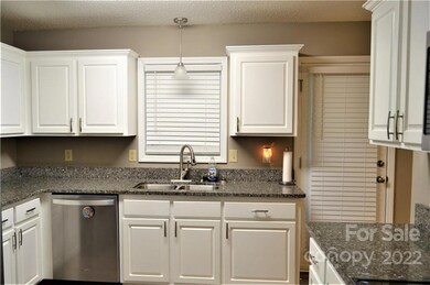 908 Bunting Rd, Asheboro, NC 27205 - photo 5