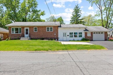 15 New Hampshire Ave, Rensselaer, NY 12144 - photo 2