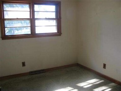 41 Pauline St, Randolph, MA 02368 - photo 6