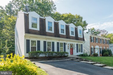 7708 Newington Forest Ave, Springfield, VA 22153 - photo 3