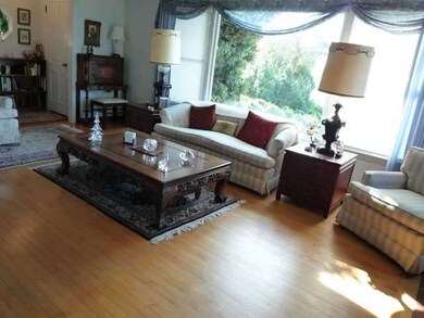 Looking into the living room, away from the firepl