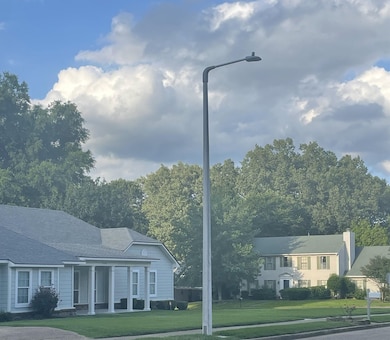 quiet well kept neighborhood