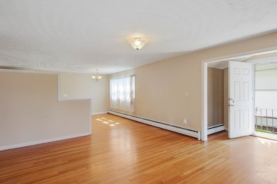 10 Marmion Ave, Worcester, MA 01606 - photo 2