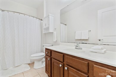 424 Appeldoorn Cir unit 424, Asheville, NC 28803 - photo 7