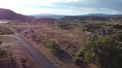 370 W 100 N, Escalante, UT 84726 - photo 2