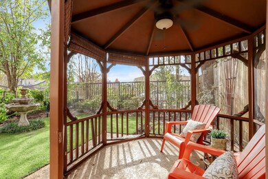 922 Fisher St unit F, Houston, TX 77018 - photo 2