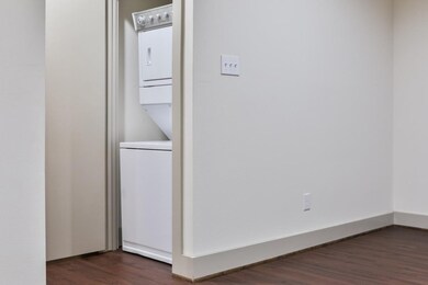 2100 Woodhead St unit 206, Houston, TX 77019 - photo 7