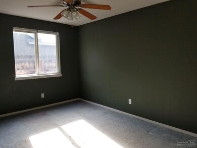 2222 SW 31st St, Redmond, OR 97756 - photo 4