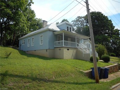 1660 NE Ashley School Cir, Winston Salem, NC 27105 - photo 2