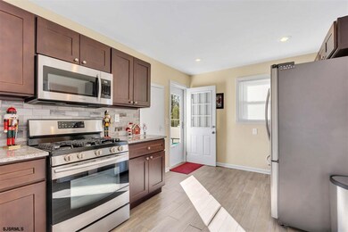 212 Grape St, Hammonton, NJ 08037 - photo 4